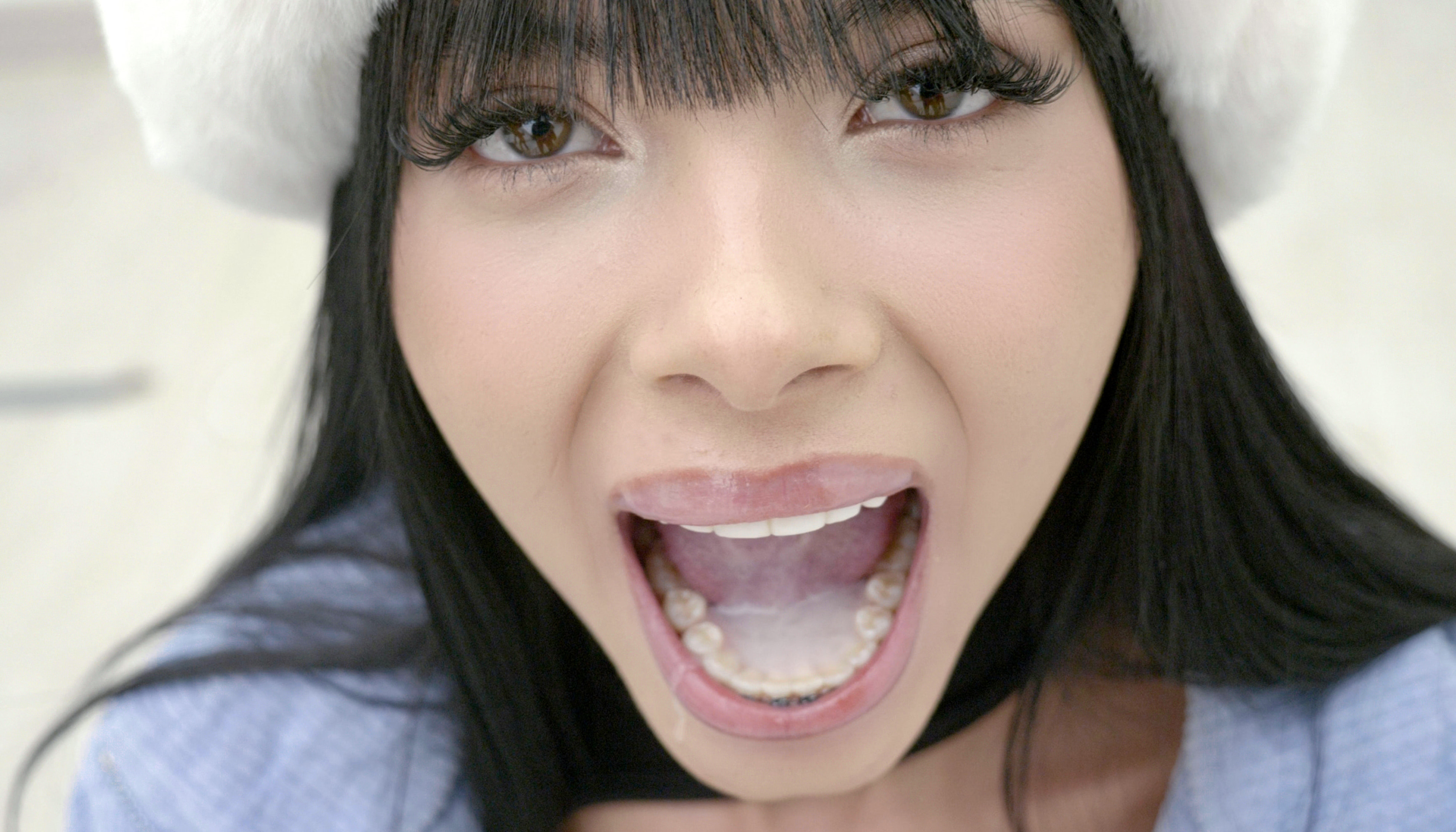 Athenea Rose #2 - Bukkake - Behind The Scenes - Goodbye Cumshot