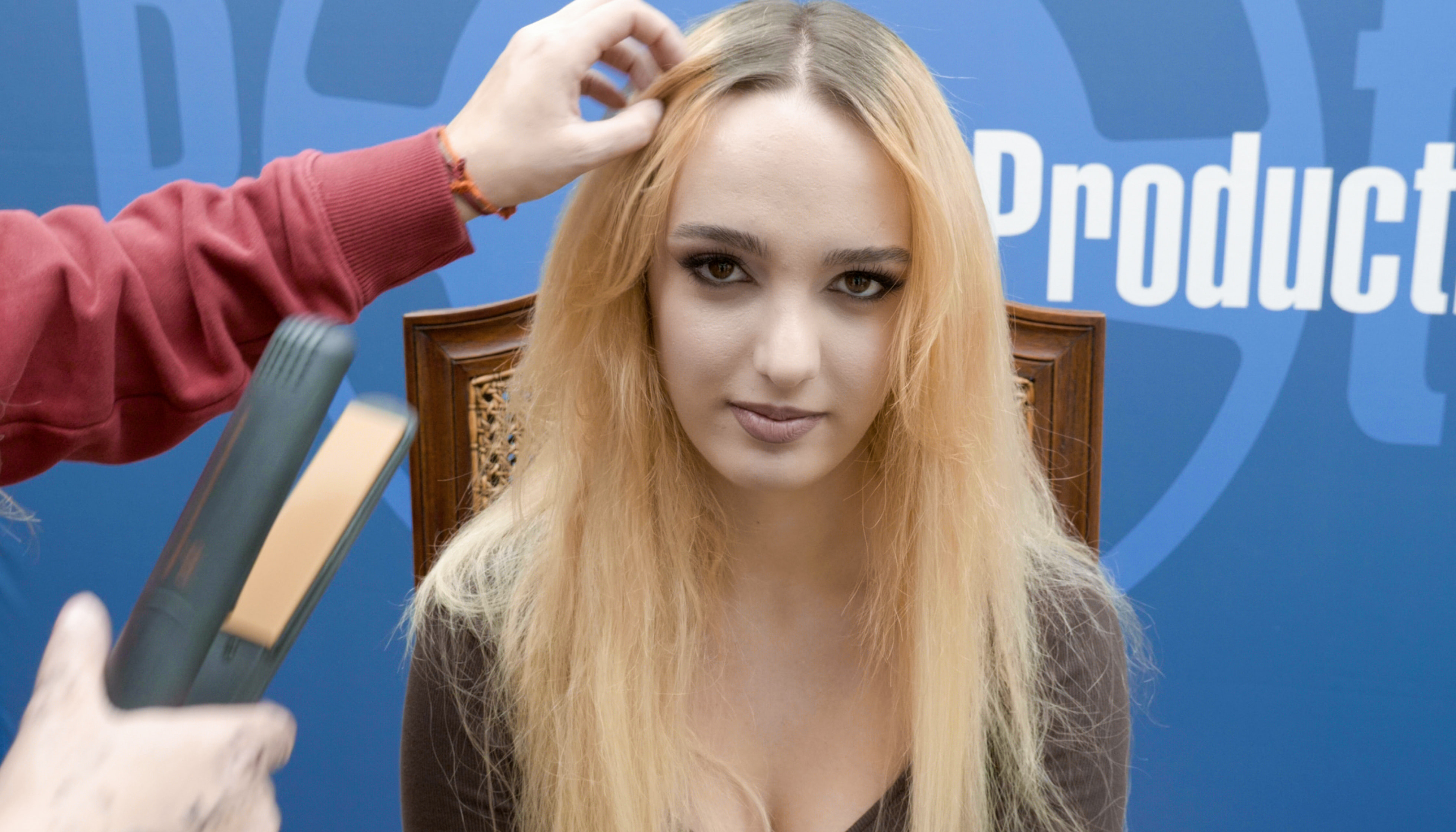 Anna Khara #2 - Gangbang - Behind The Scenes